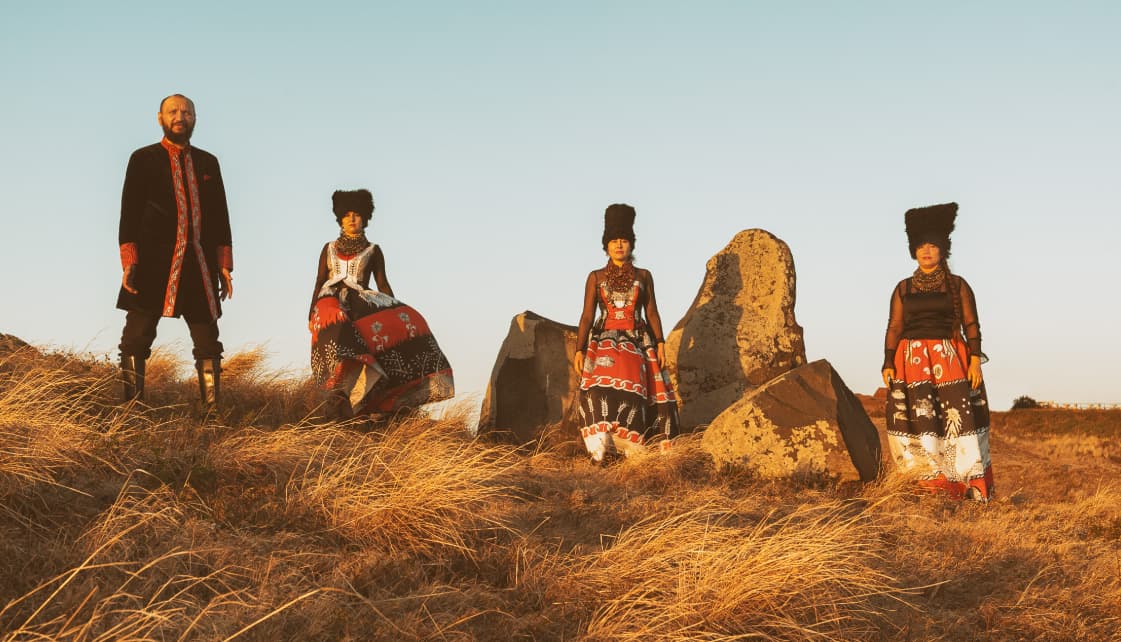DakhaBrakha