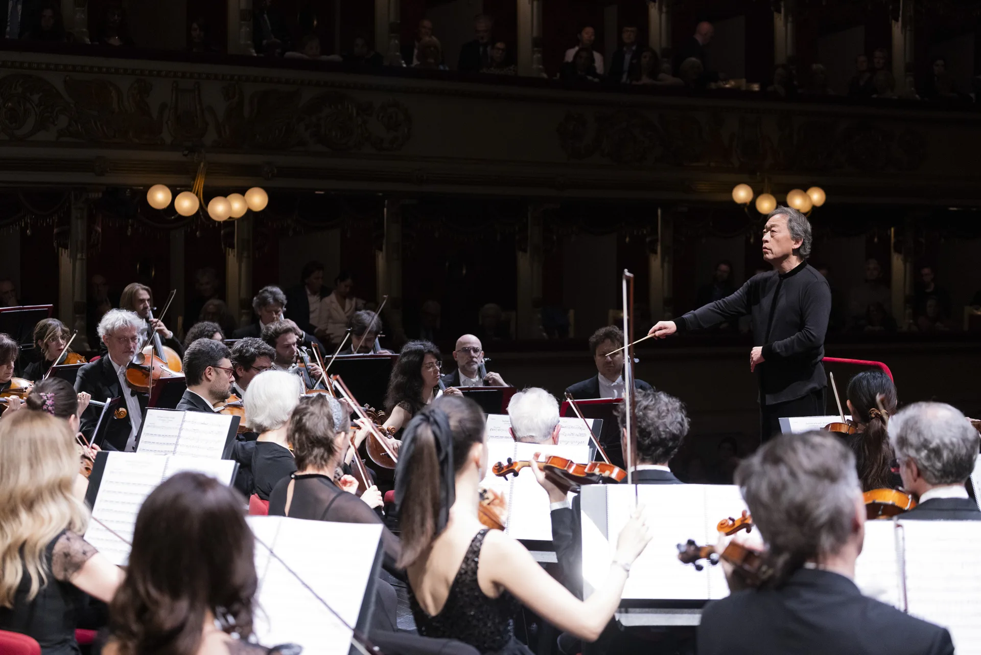 Christmas Concert / Myung-Whun Chung