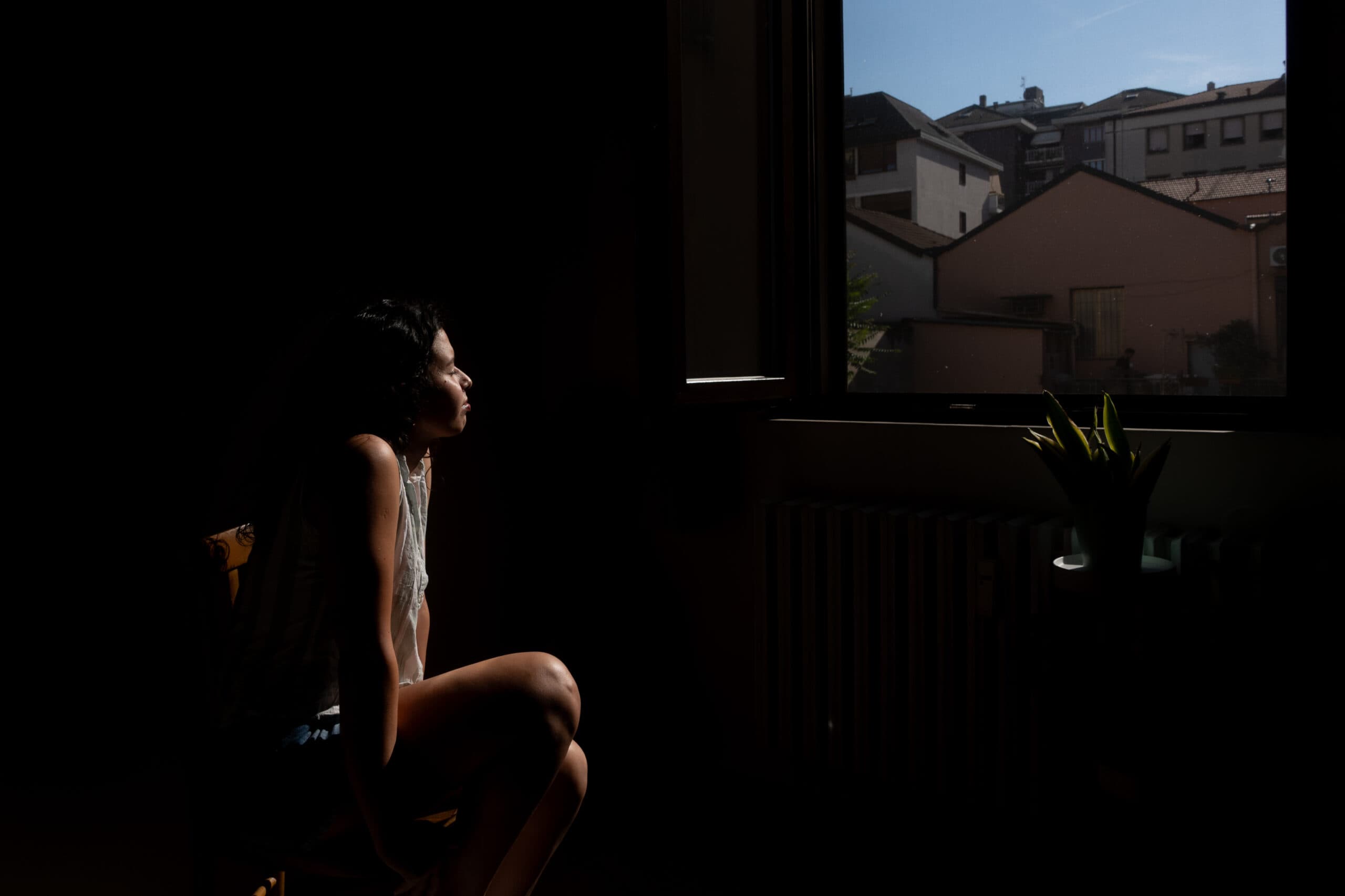 Ri-Scatti. Before Night Falls